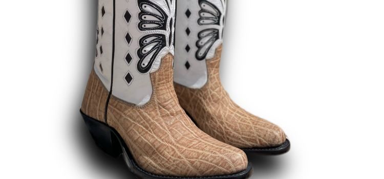 Custom Cowgirl Boots Buying Guide